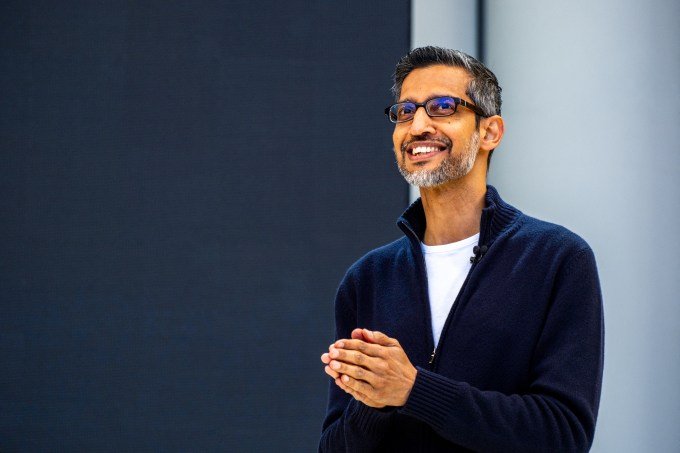 Google Sundar Pichai