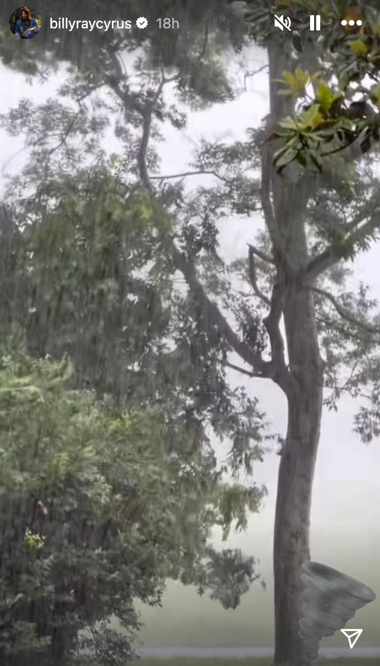 Hurricane outside the house of Billy Ray Cyrus