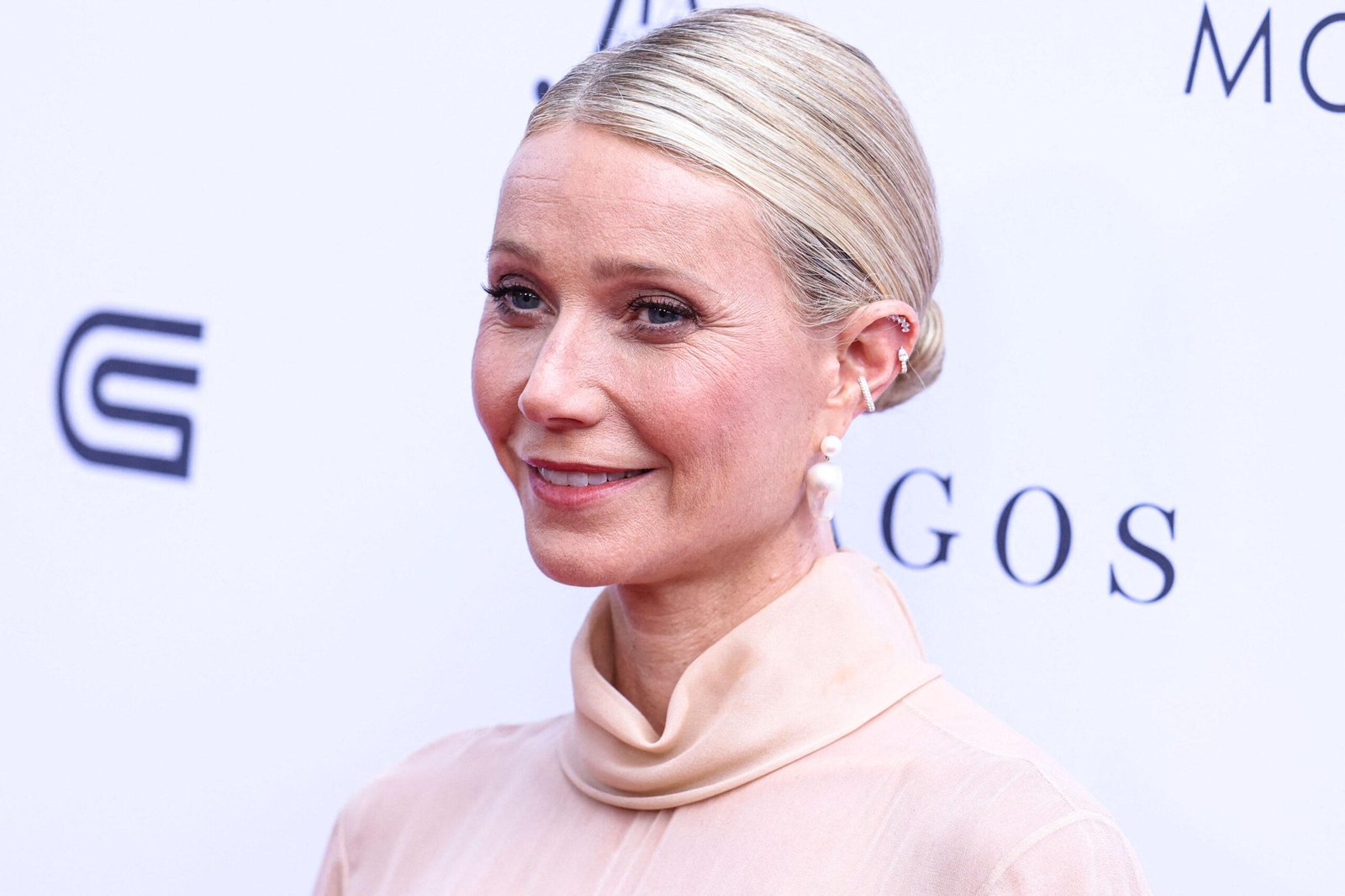Gwenith Paltrow at the seventh annual Los Angeles Awards ceremony for The Daily Front Row
