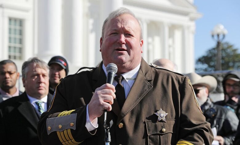 1748297024 President Trump grants full pardon to former Virginia sheriff who.jpg