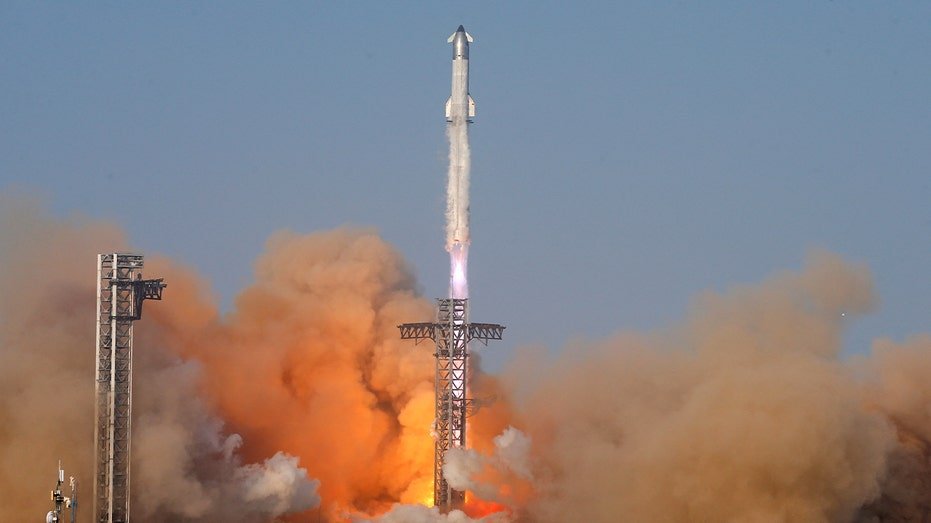 Spacex Starship is launched on May 27, 2025