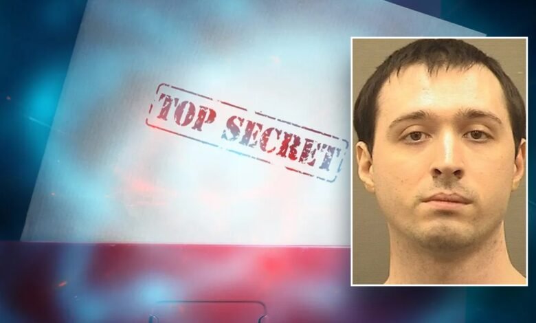 1748653890 DIA employee could face possible death penalty for sharing classified.jpg