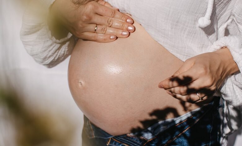 1748683300 Kansas sued over law nullifying a pregnant womans end of life choices.jpg