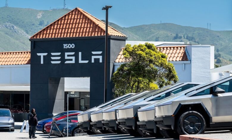 After Tesla Employees Signed Letter Asking Elon Musk to Resign.jpg