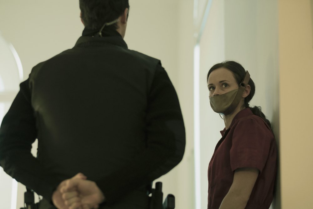 Alexis Bledel remembers the tale of the Sagittarius maids