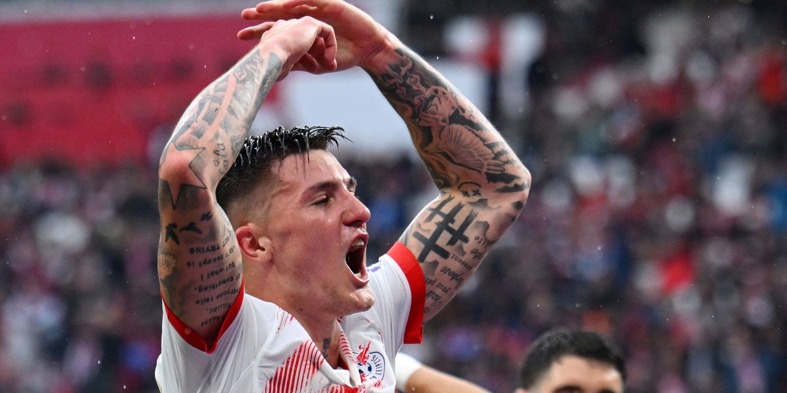 Benjamin Cisco celebrates RB Leipzig