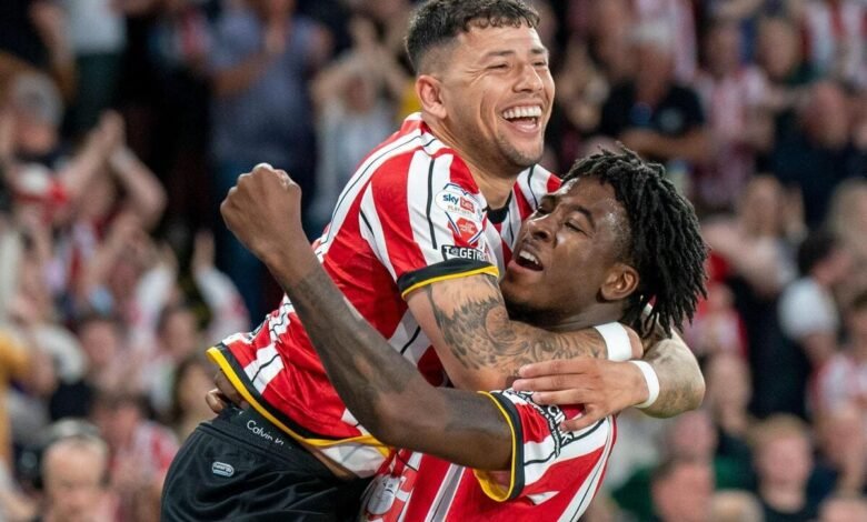 Blades thrash City to book Wembley play off place.jpg
