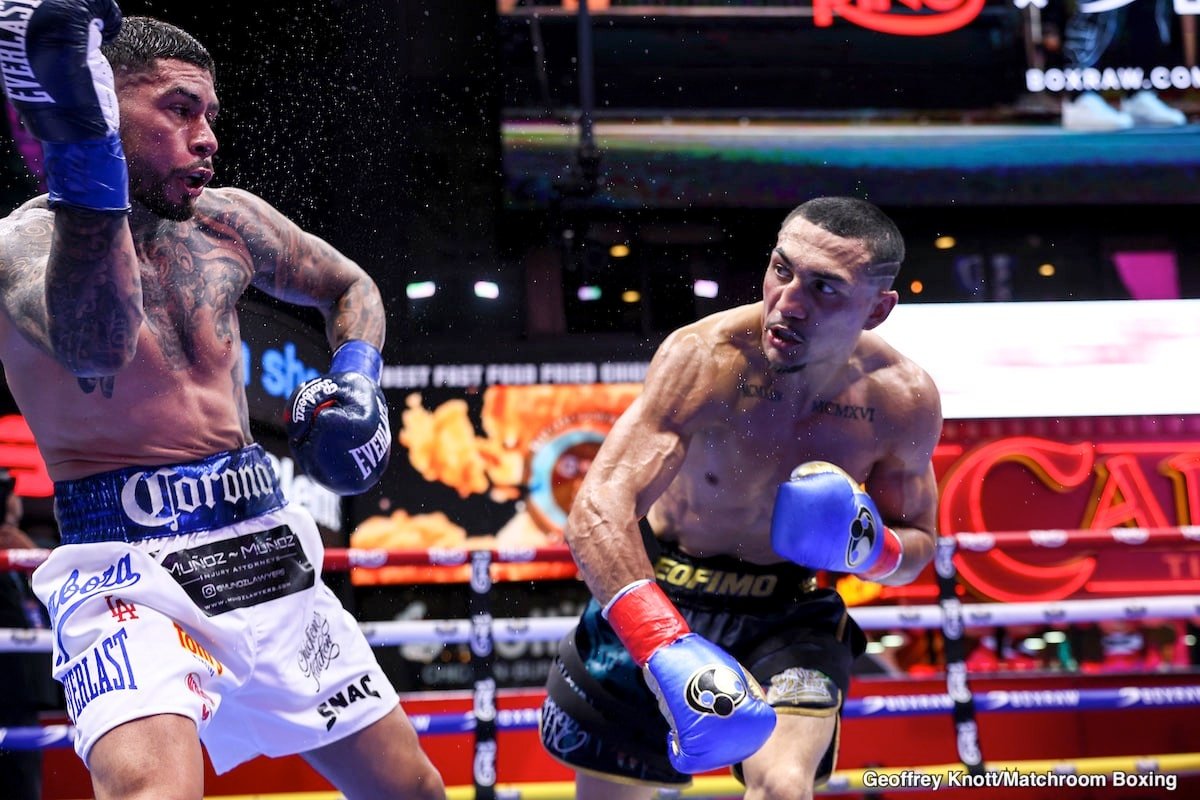 Photo: The results of the first strategy of safety: Teofimo Lopez Foreign Points Arnold Barboza Jr.