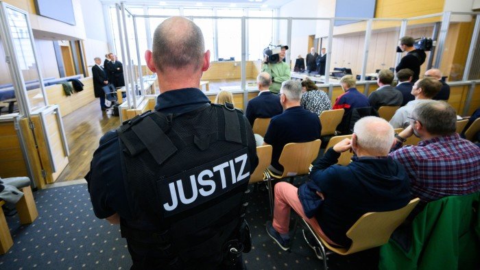 Four former Volkswagen directors convicted over Dieselgate fraud.jpg