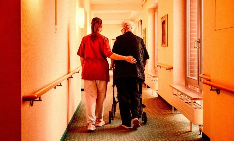 Insurance Company Accused of Pressuring Medical Staff to Change Patients.jpg