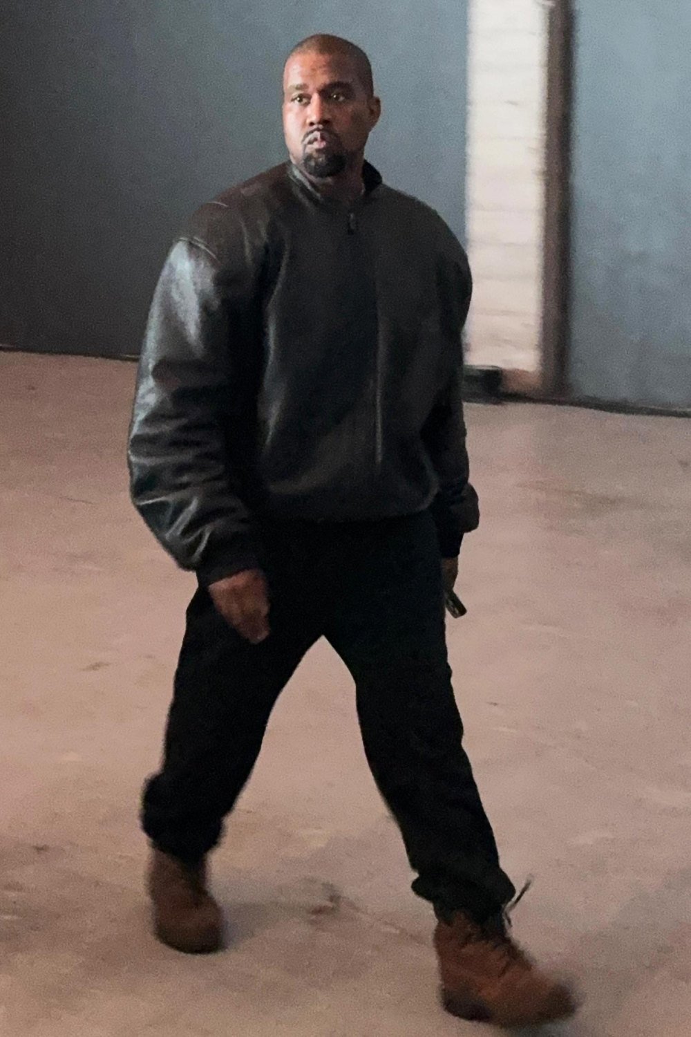 Western Kanye, the storm, during the Pearce Morgan interview after the argument about the followers of social media 456