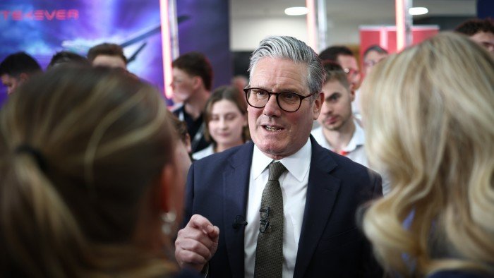 Labour MPs press Keir Starmer to rethink benefits cuts after.jpg