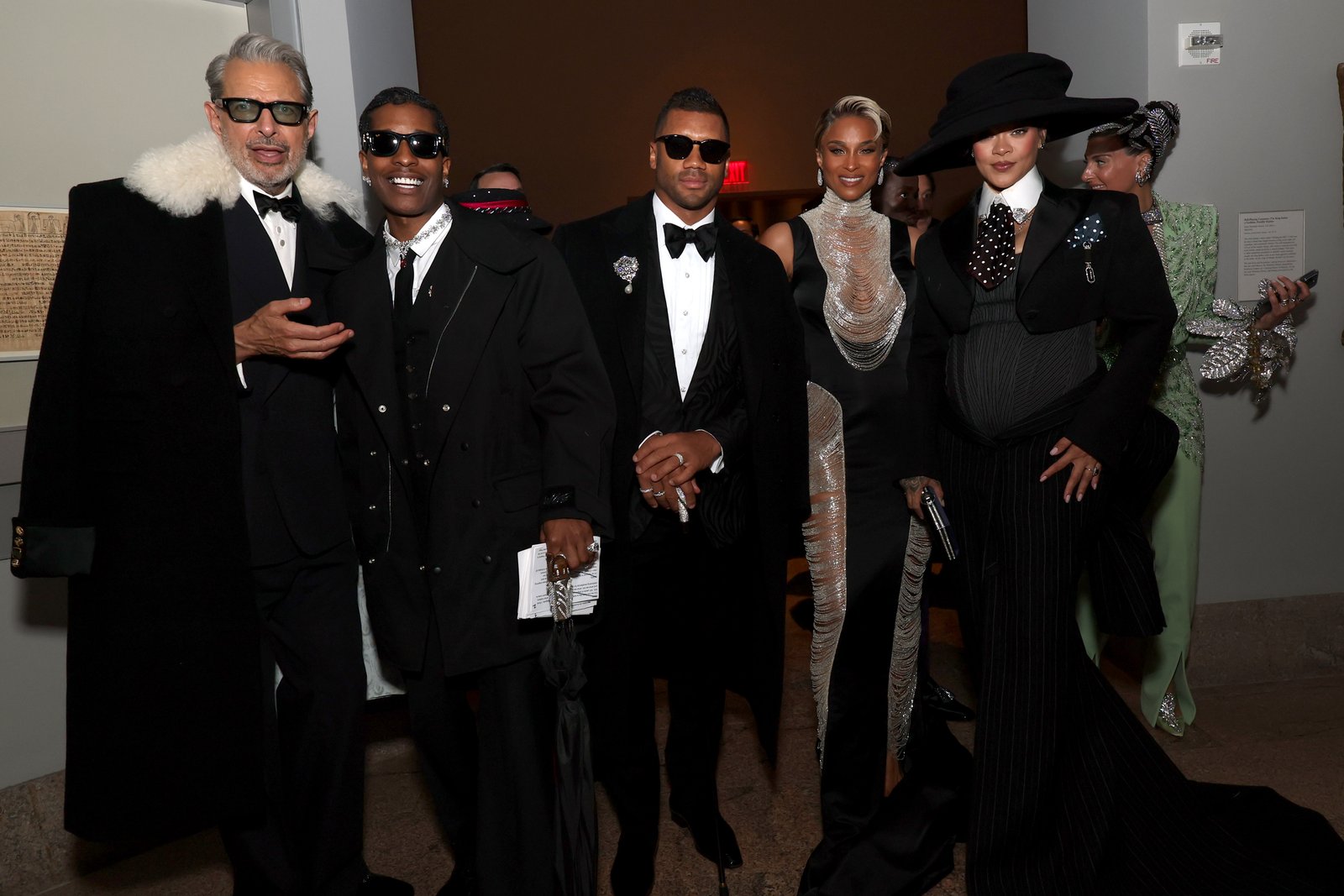 Rihanna, Siara: Social media interacts with Sweet Met Gala photos