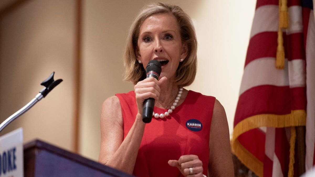 Republican ruler Arizona Karen Robson