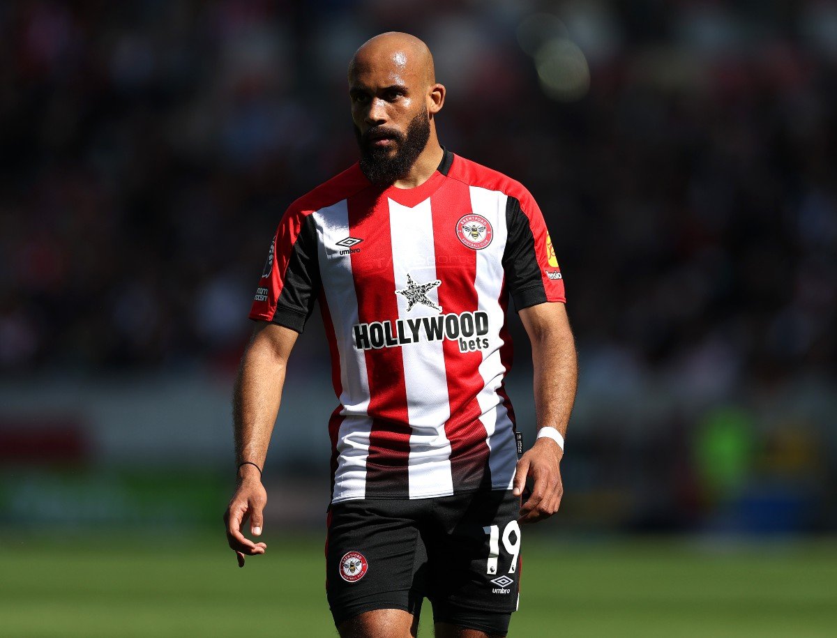 Brian MBEUMO at work for Penteford