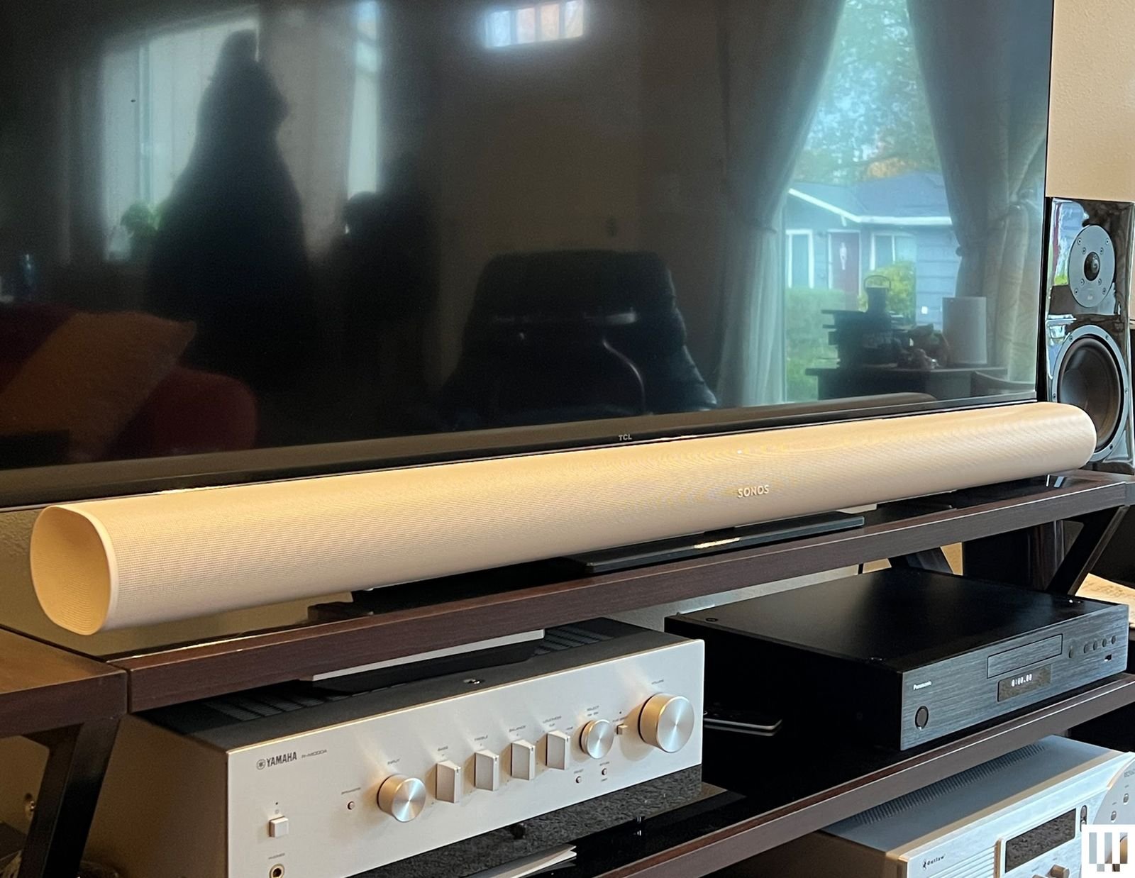 Sonos Arc Ultra Soundbar Long Long Loopest Speaker Lower TV TV