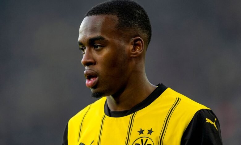 1749389293 Jamie Gittens transfer news Borussia Dortmund turn down Chelseas bid.jpg