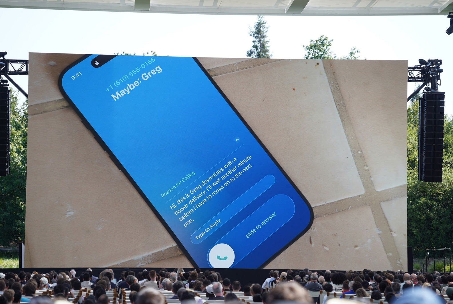 A picture of the new iOS 26 feature that can answer calls to you.