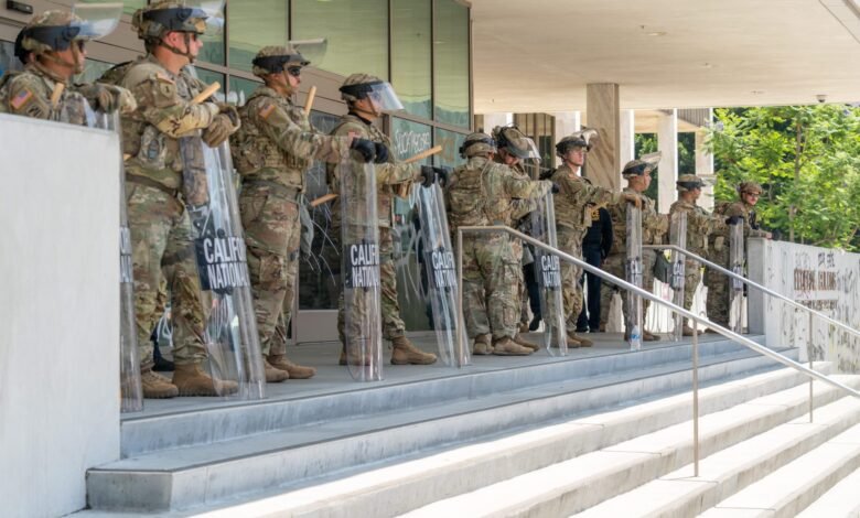 1749522355 700 Marines will be deployed to LA to help the.jpg