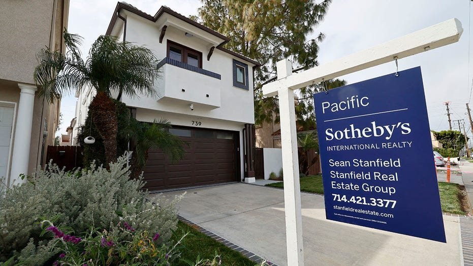 House with a mark for sale square