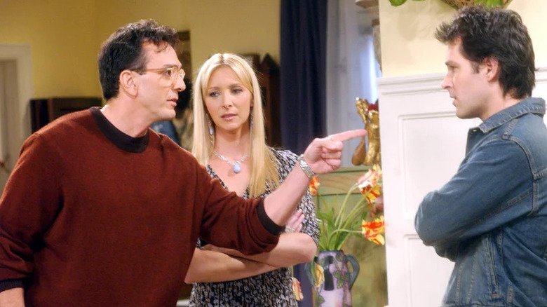Hank Azzaria, Lisa Kudro, and Paul Rudd on friends