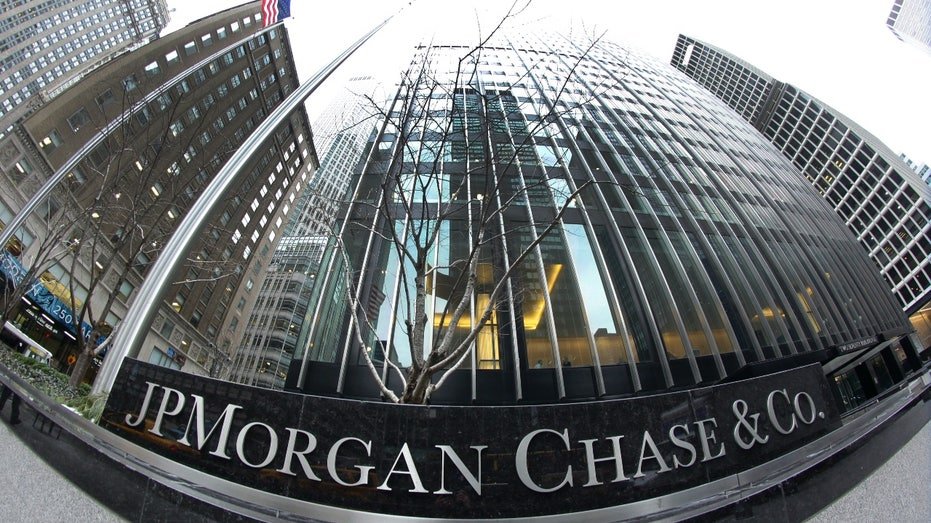 Jpmorgan Tower Chis
