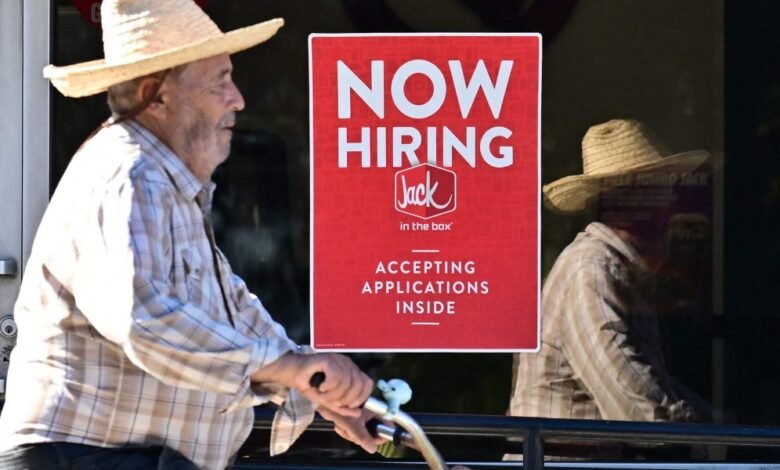 1749741935 Recurring jobless claims spike to highest level since 2021 at.jpg