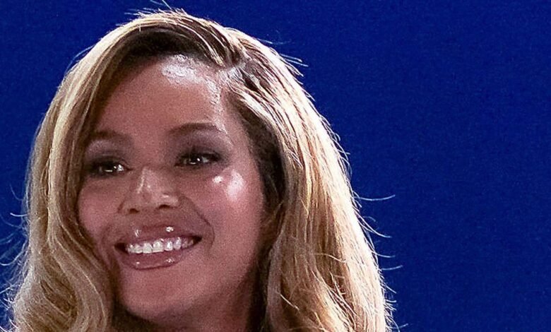 1749847183 Beyonce Honors Sir With Special Nod At Cowboy Carter Show.jpg
