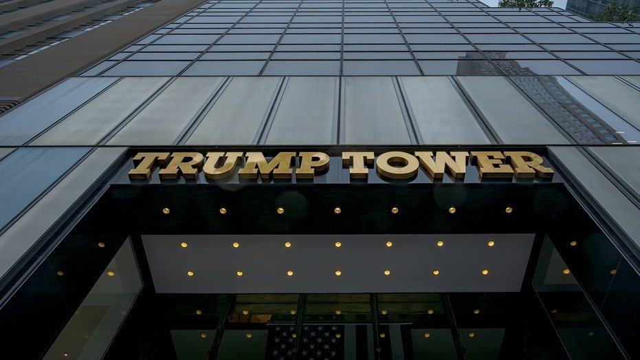 Trump external brand