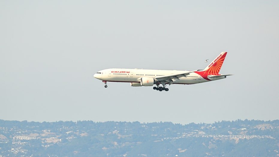 India aircraft lands in SFO