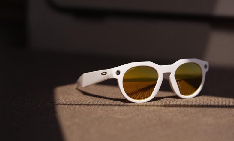 1750496497 Meta and Oakley announce new perfomance AI smart glasses for.jpeg