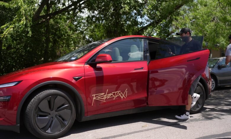 1750644204 Elon Musk launches Tesla robotaxi service in Austin with 420.jpg