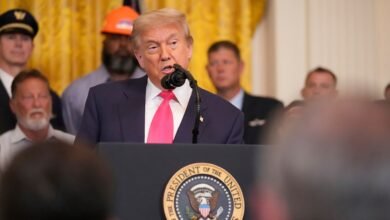 1750982661 Party switching Michigan autoworker backs Trumps car loan tax benefit.jpg