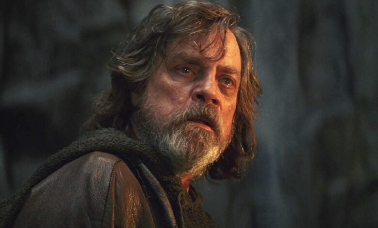 1750996743 Mark Hamill Had A Much Darker Idea For Luke Skywalkers.jpg