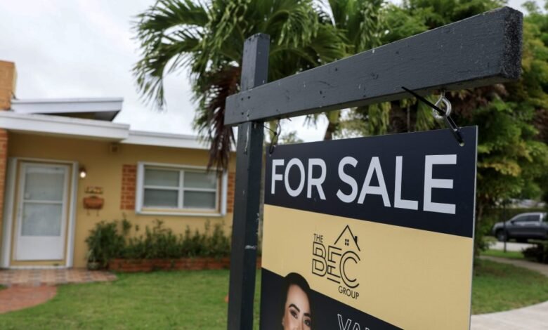 1751143778 Falling home prices are raising the risk of a deeper.jpg