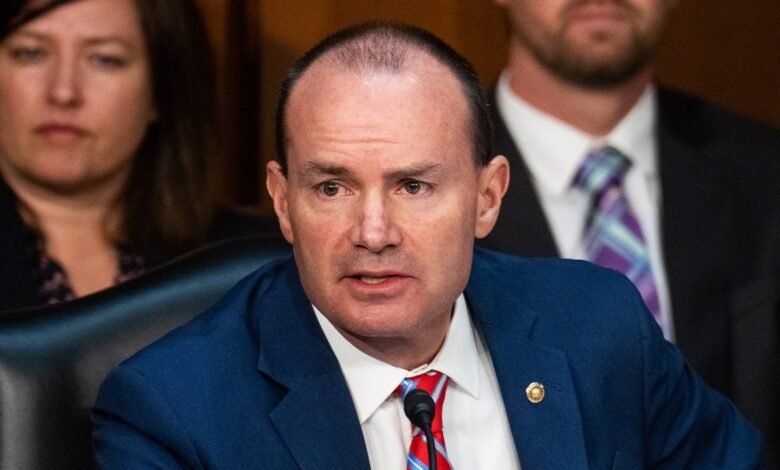 1751225034 Utah Sen Lee withdraws public land sale provision from GOP.jpg