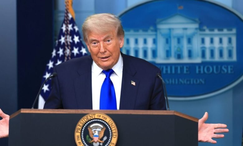 1751229416 Trump says US could send letters setting tariff rates rather.jpg