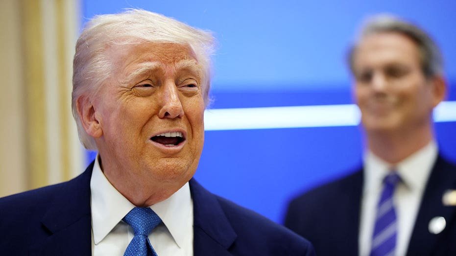 Trump and Pesin in the Middle East