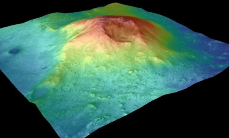 Astronomers Find Hidden Volcano on Mars.jpg