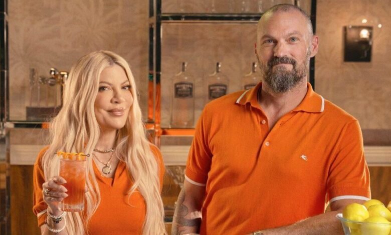 Brian Austin Green And Tori Spelling Are Drinking A Vasectomy.jpeg