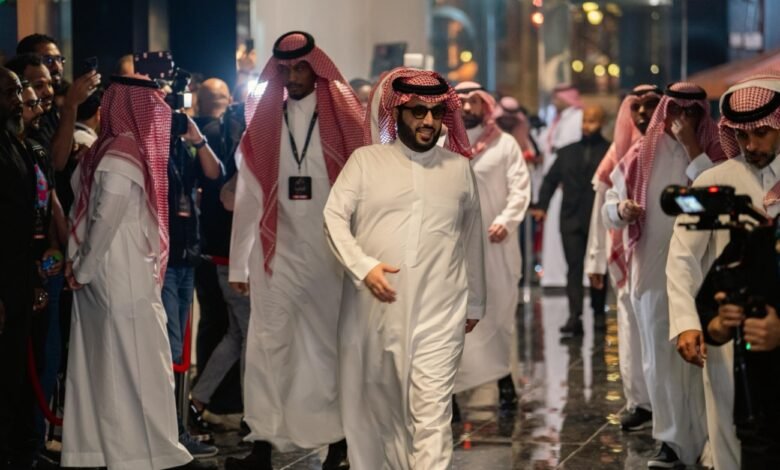 Canelo Vs Crawford On Netflix Turki Alalshikh Addresses Perceptions Of.jpeg