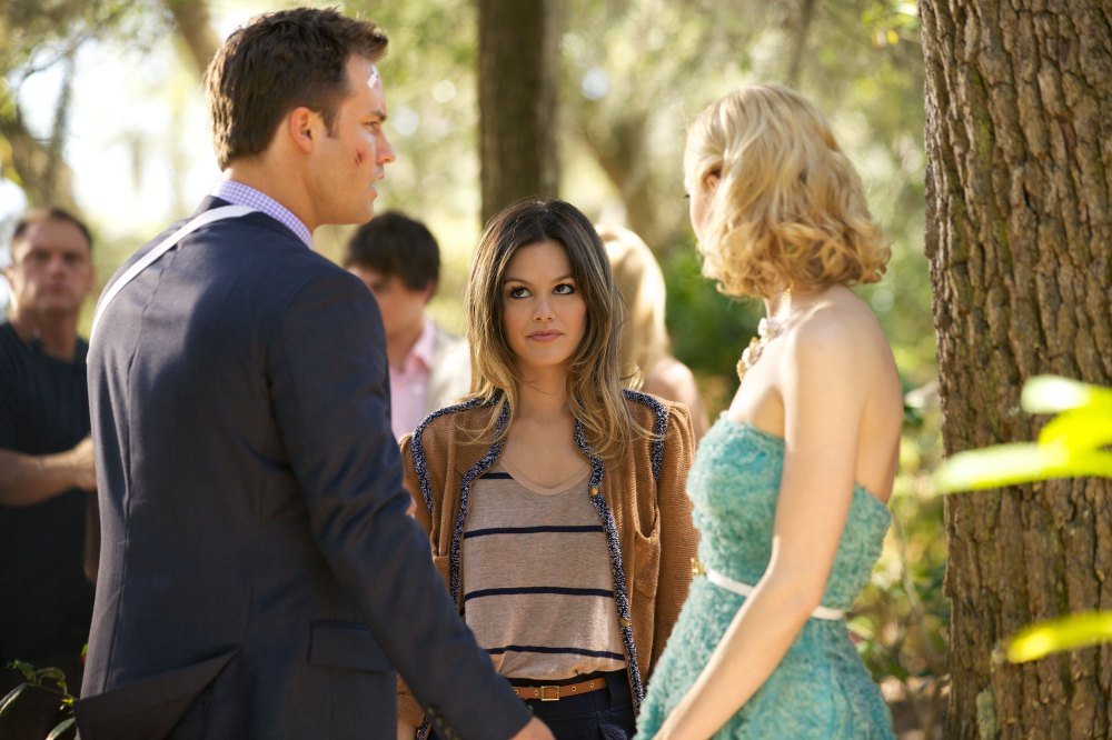 Can Rachel Bilson play the role of the Scott Porter's love department?