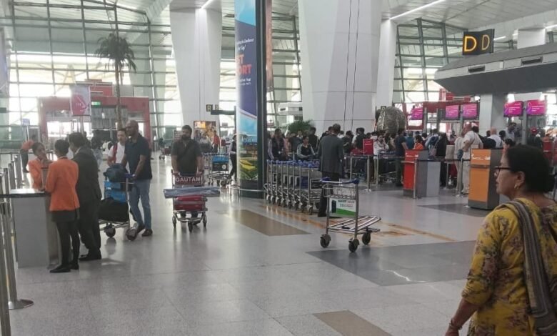 Delhi Airport to cancel 114 daily flights for runway upgrade.jpeg