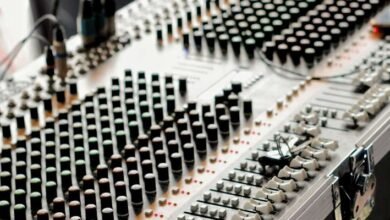 How AI is Redefining the Music Industry.jpg