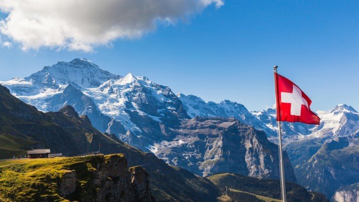 Inheritance tax referendum spooks Swiss super rich.jpg