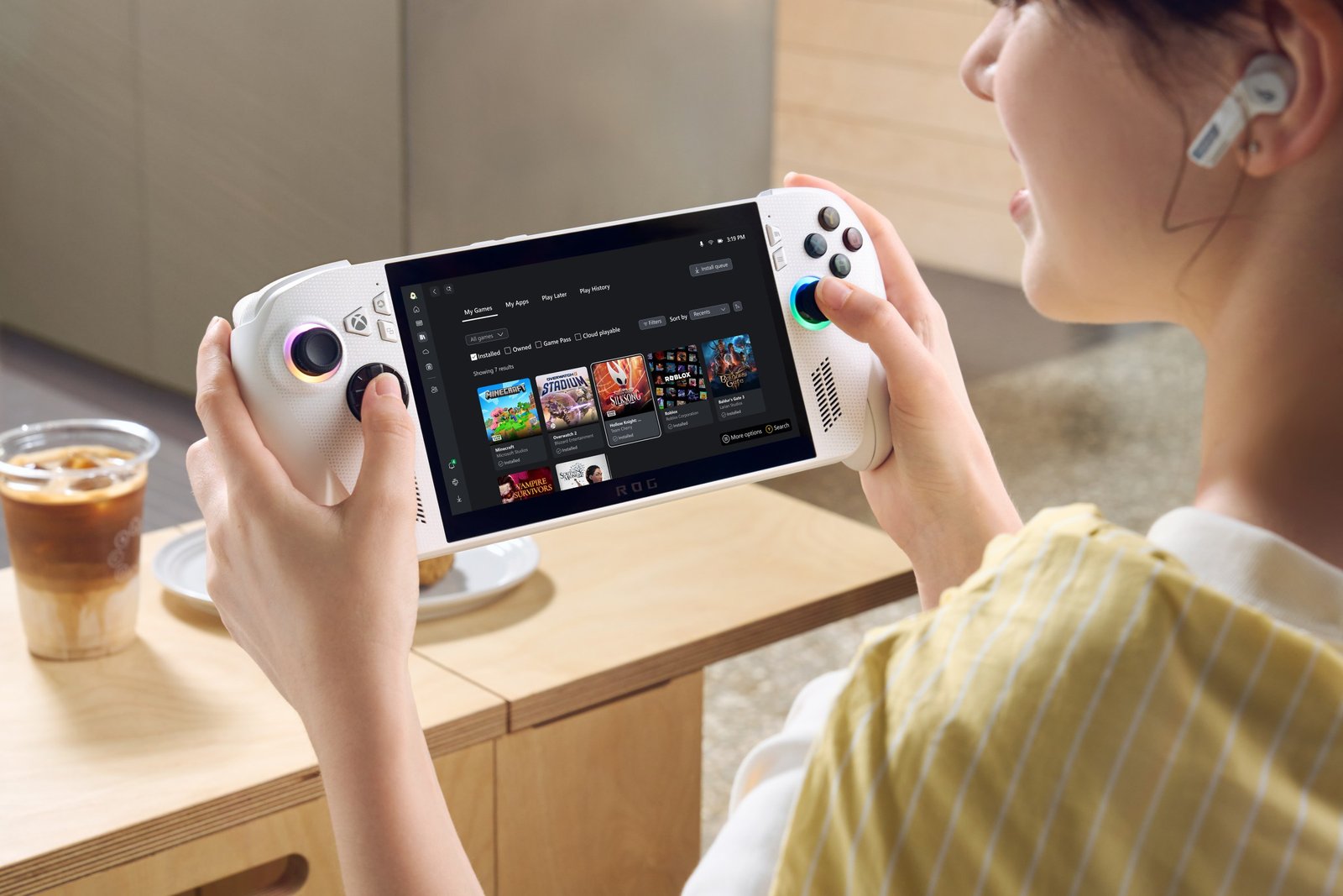 Xbox ally with the new Xbox experience on the screen on Windows.