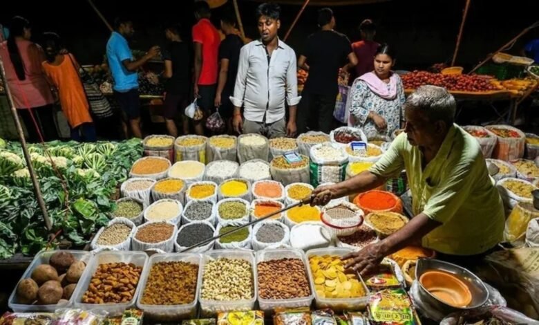 Retail inflation hits 6 year low at 282 in May.jpg
