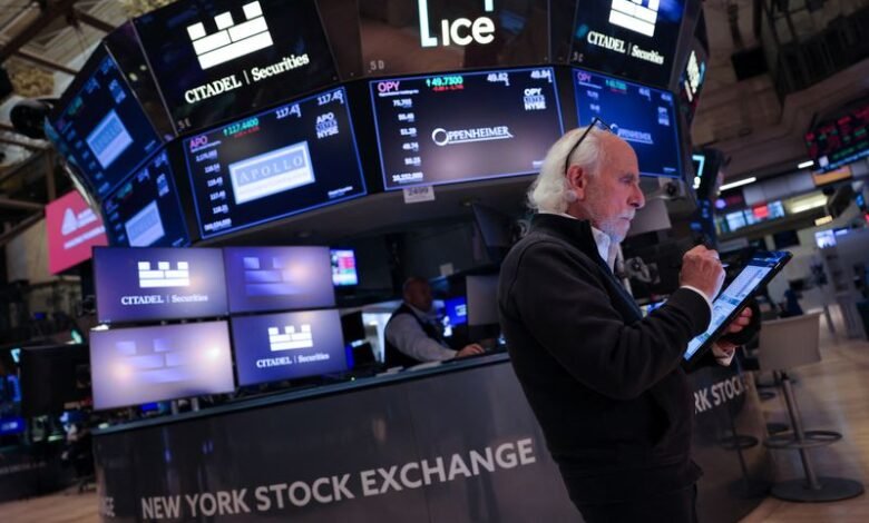 Shares hover near record highs crude prices gain.jpeg