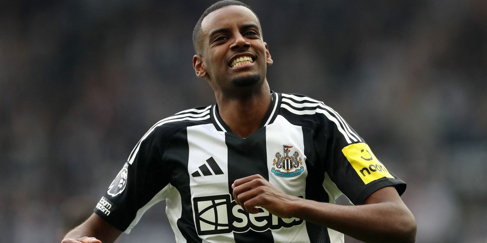 Alexander Isac of Newcastle United celebrates their first goal