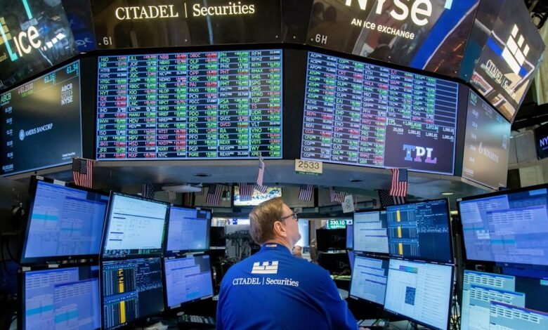 Wall Streets Booming June Is Big Bet Against Economy Doomsayers.jpeg